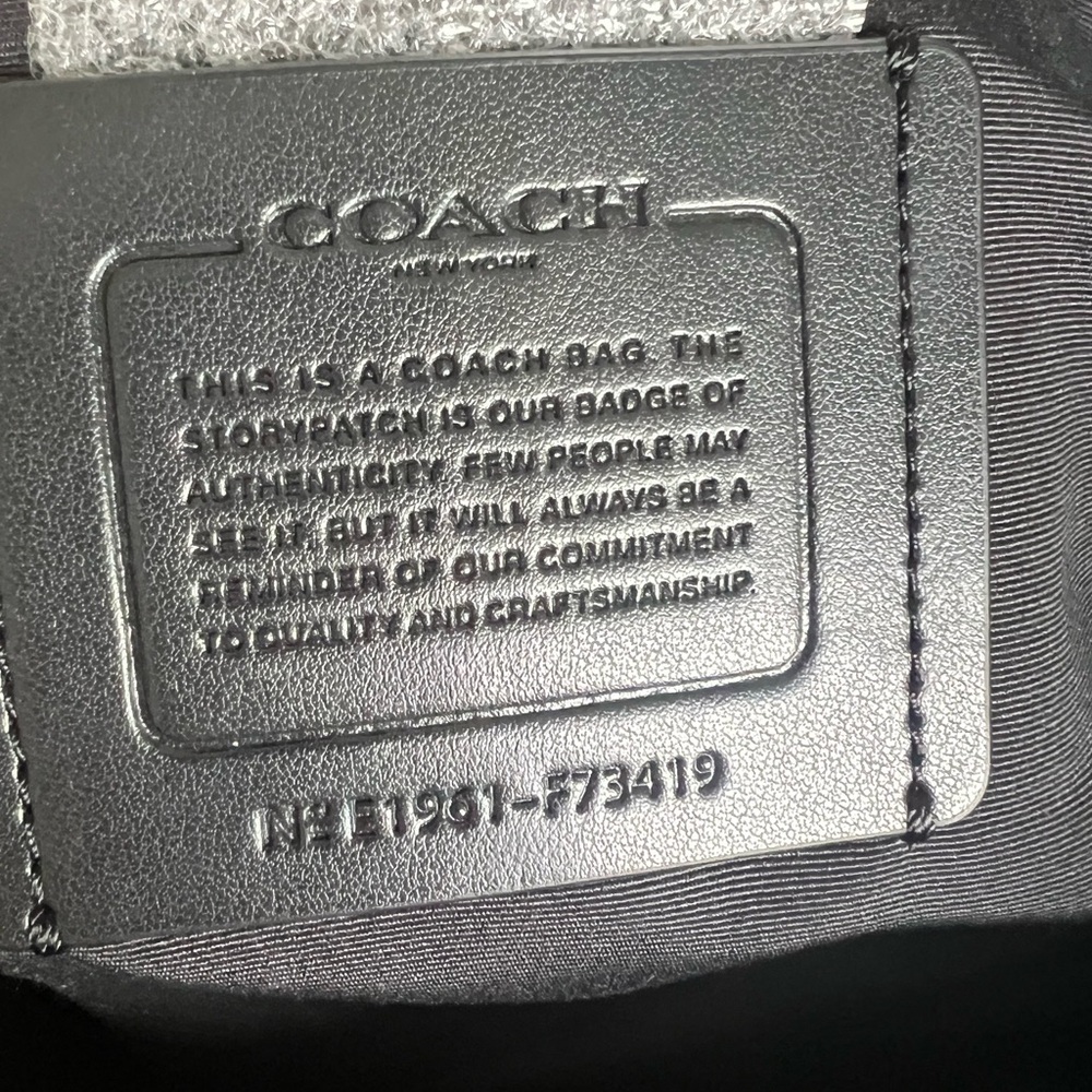 COACH BECKETT PORTFOLIO BRIEF IN SIGNATURE LEATHER - Picture 5 of 10